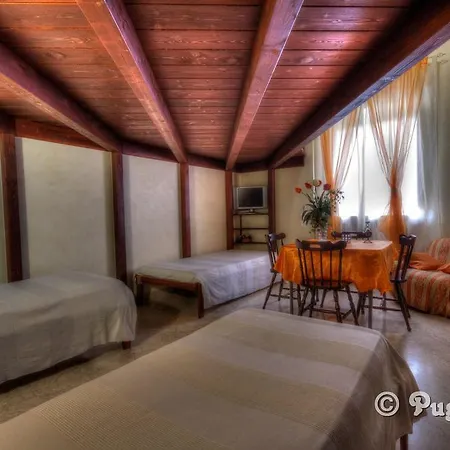 בית הארחה Il Gallo