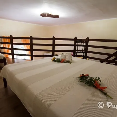 Il Gallo בית הארחה 4*